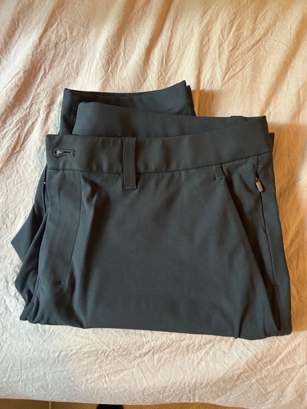 lululemon athletica Men's Black Performance Pants - Sleek Stretch Trousers